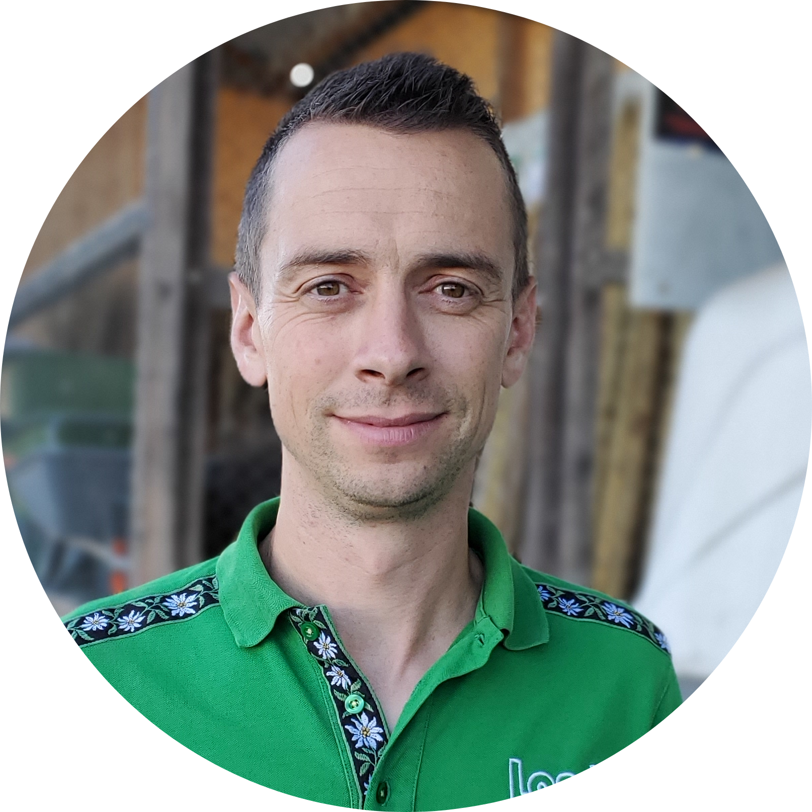 Chrisoph Schneuwly Portrait.png