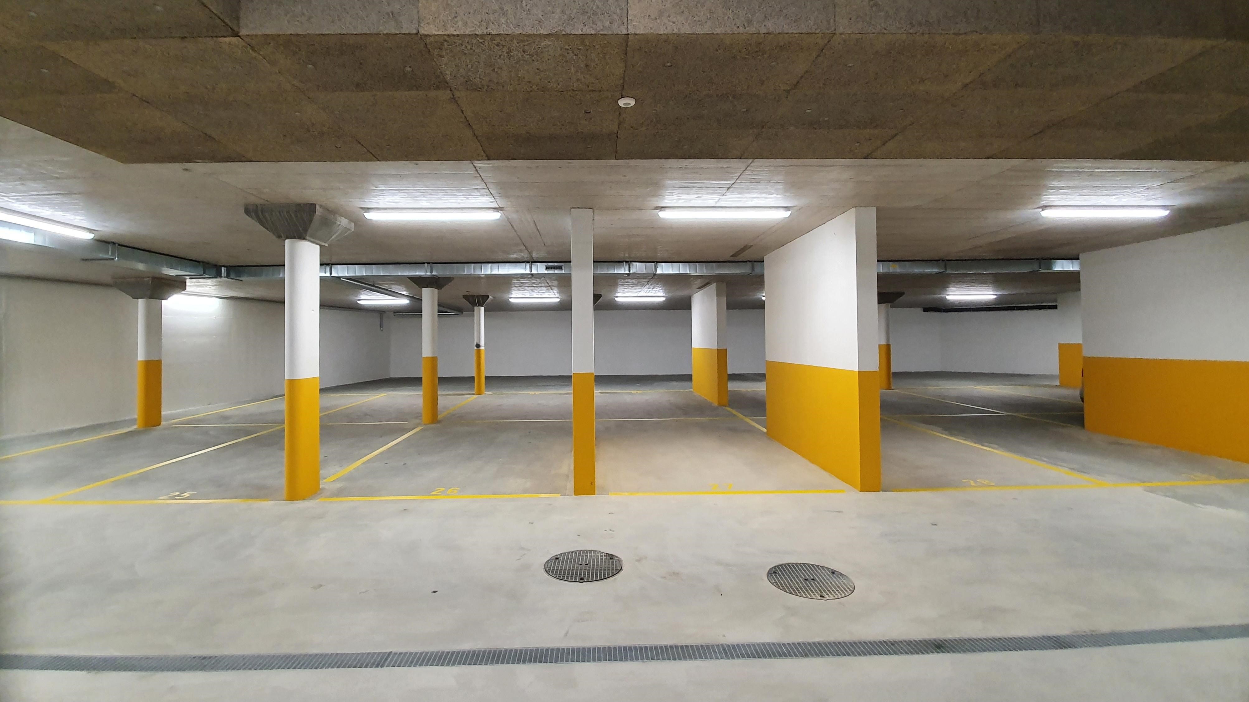 Tiefgaragenparkplatz in Sulgen
