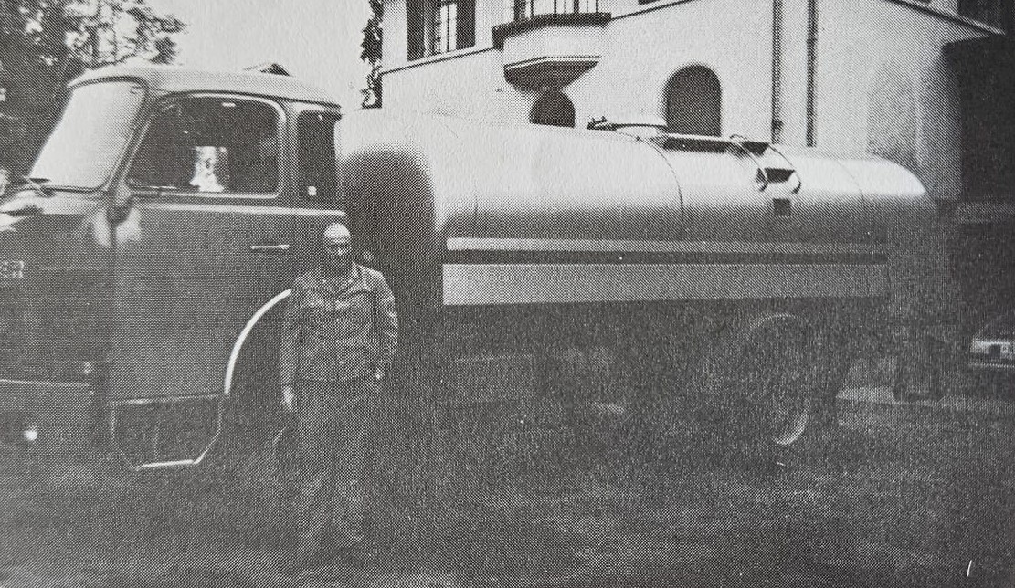 Tankwagen Saurer mit W. Tschannen