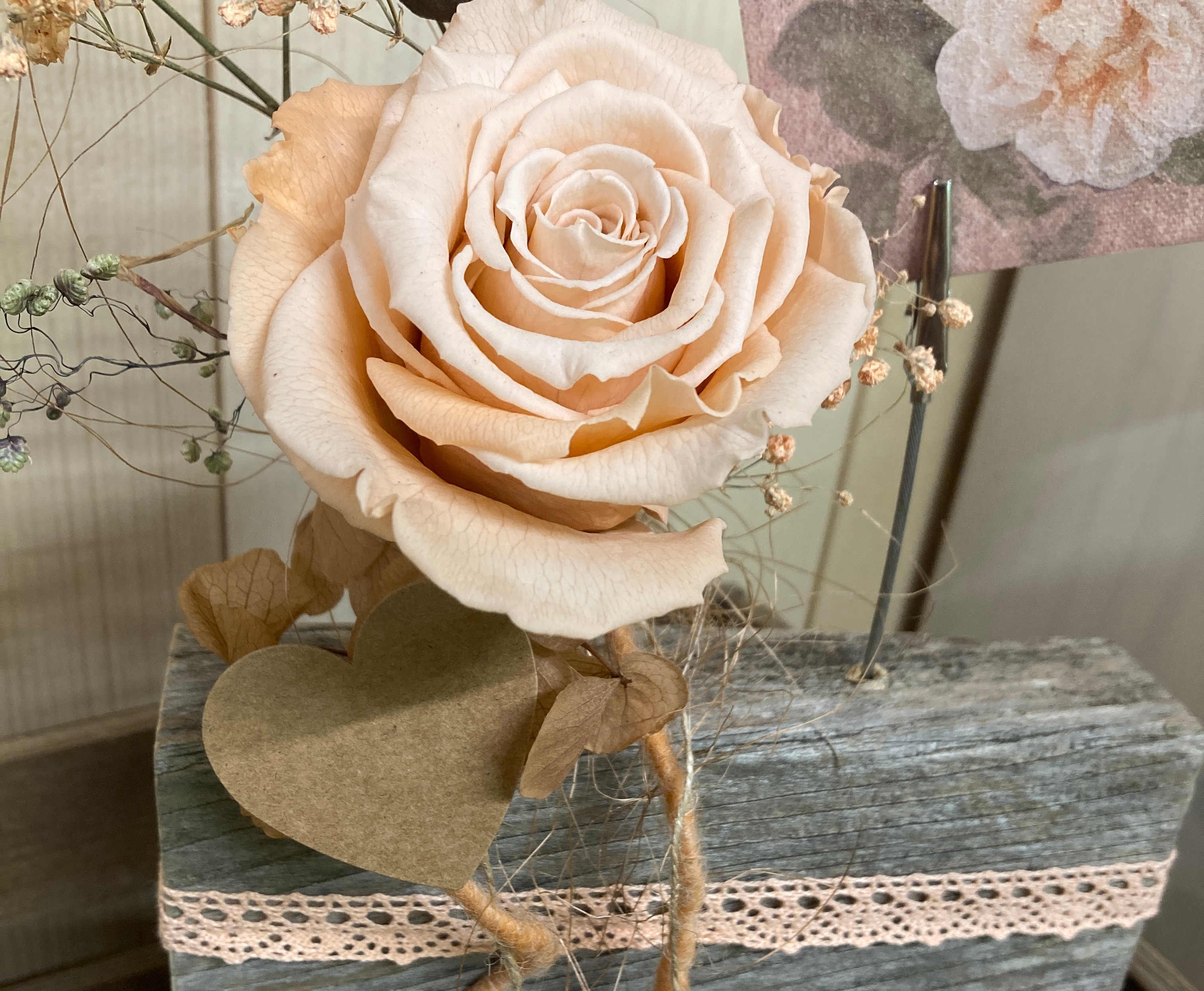 Naturholz Geschenke - Holzvase mit Kartenhalter