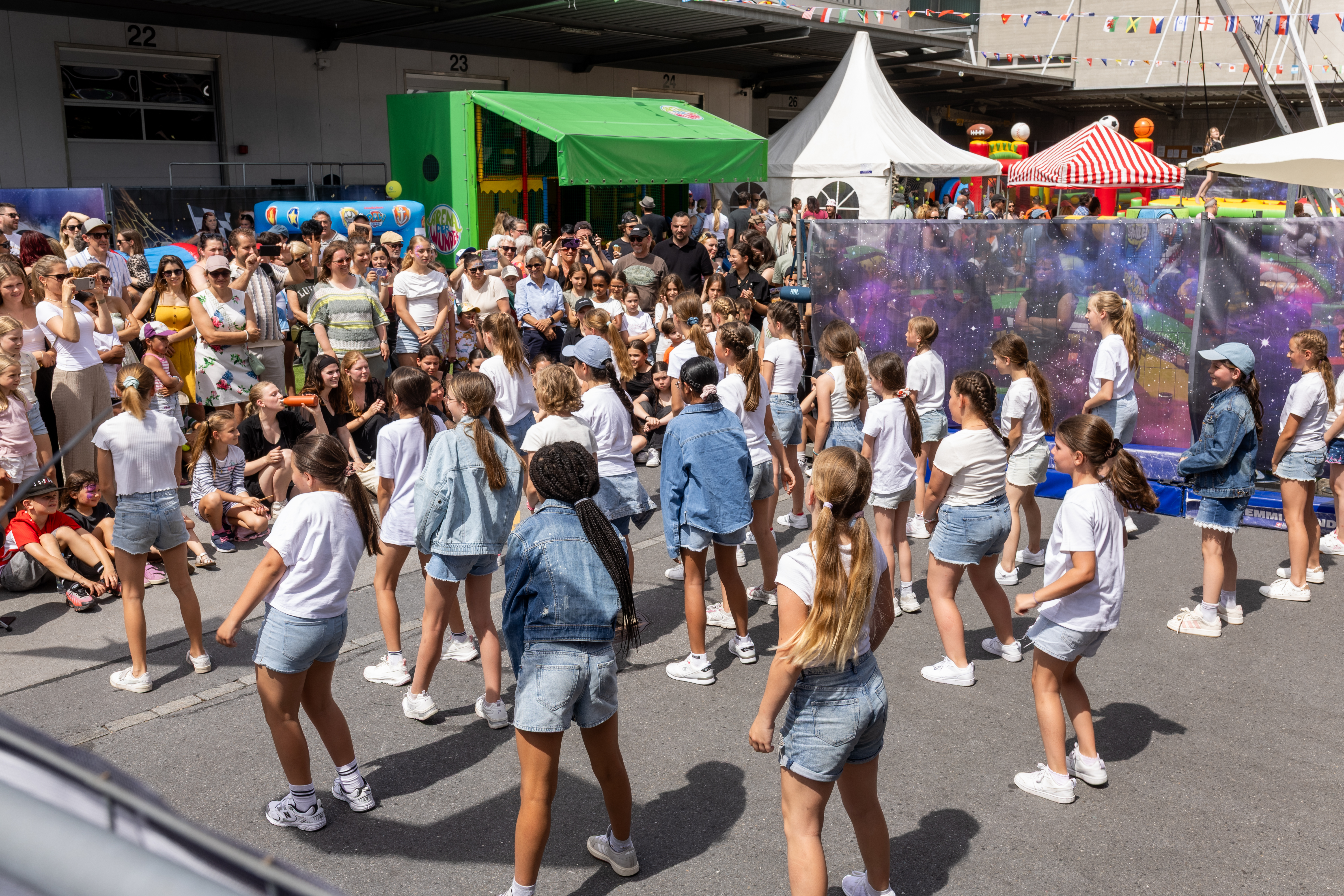 Roundabout Tanzgruppe Landi Fest 2026