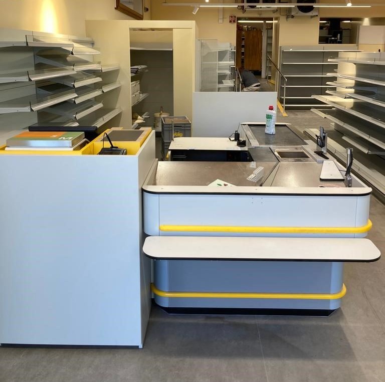 Umbau- und Einrichungsarbeiten 09