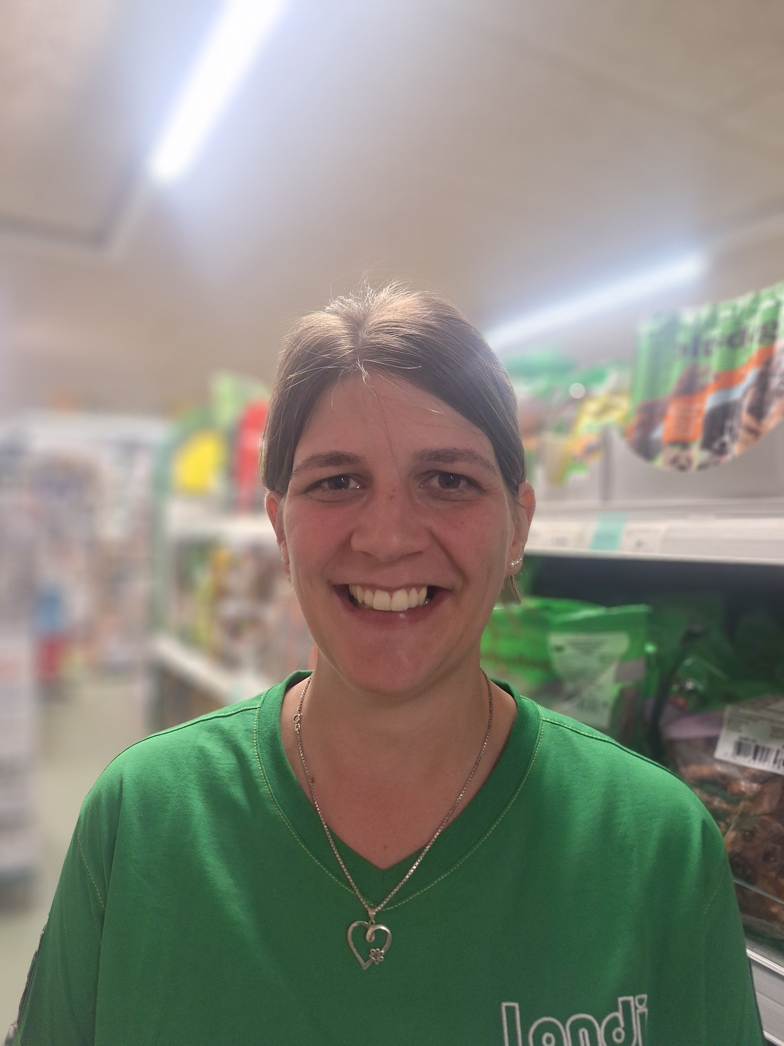 Anita Weibel Detailhandel Landi Laden