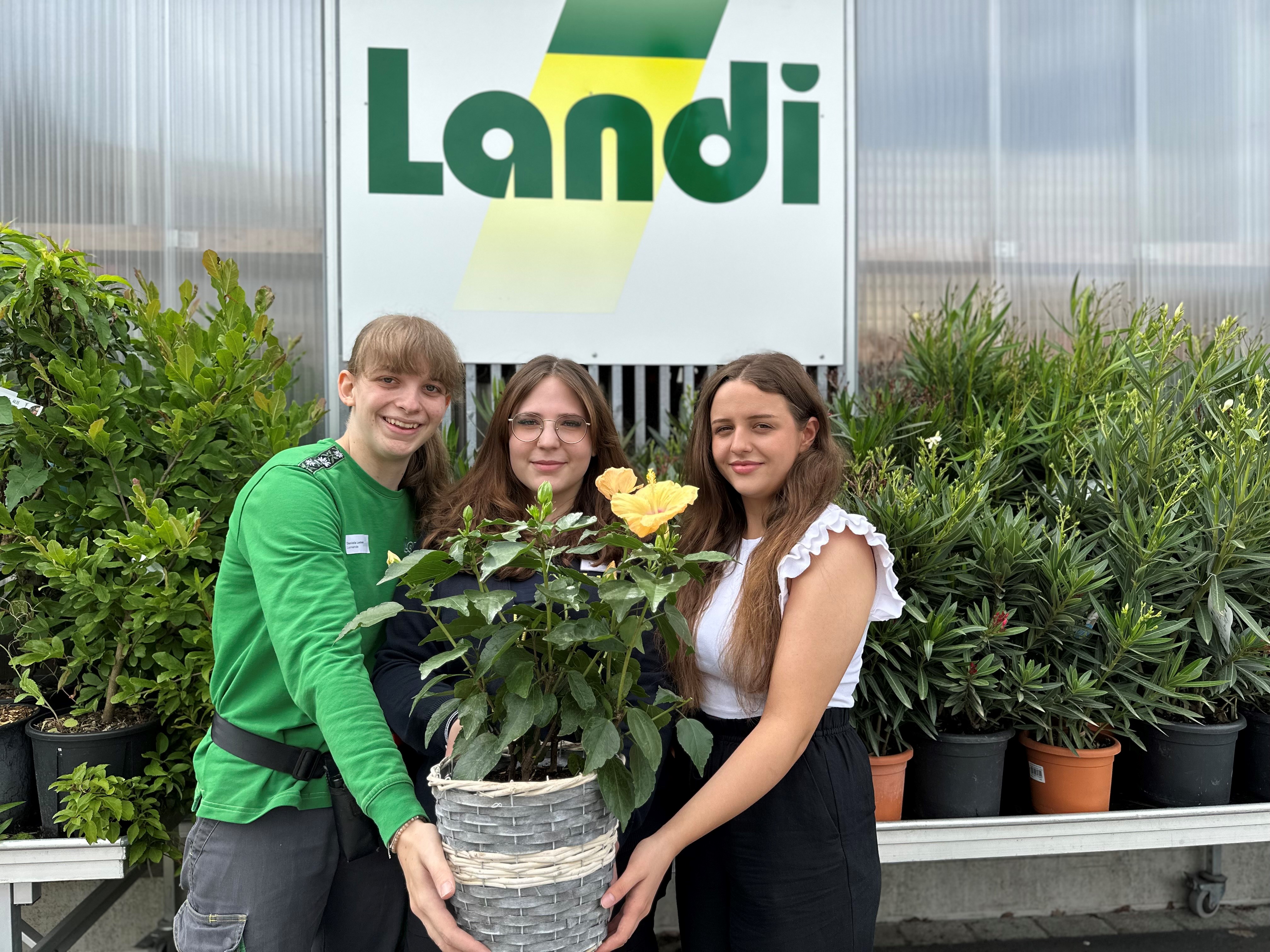 Foto Lehrabgänger 2024.jpg