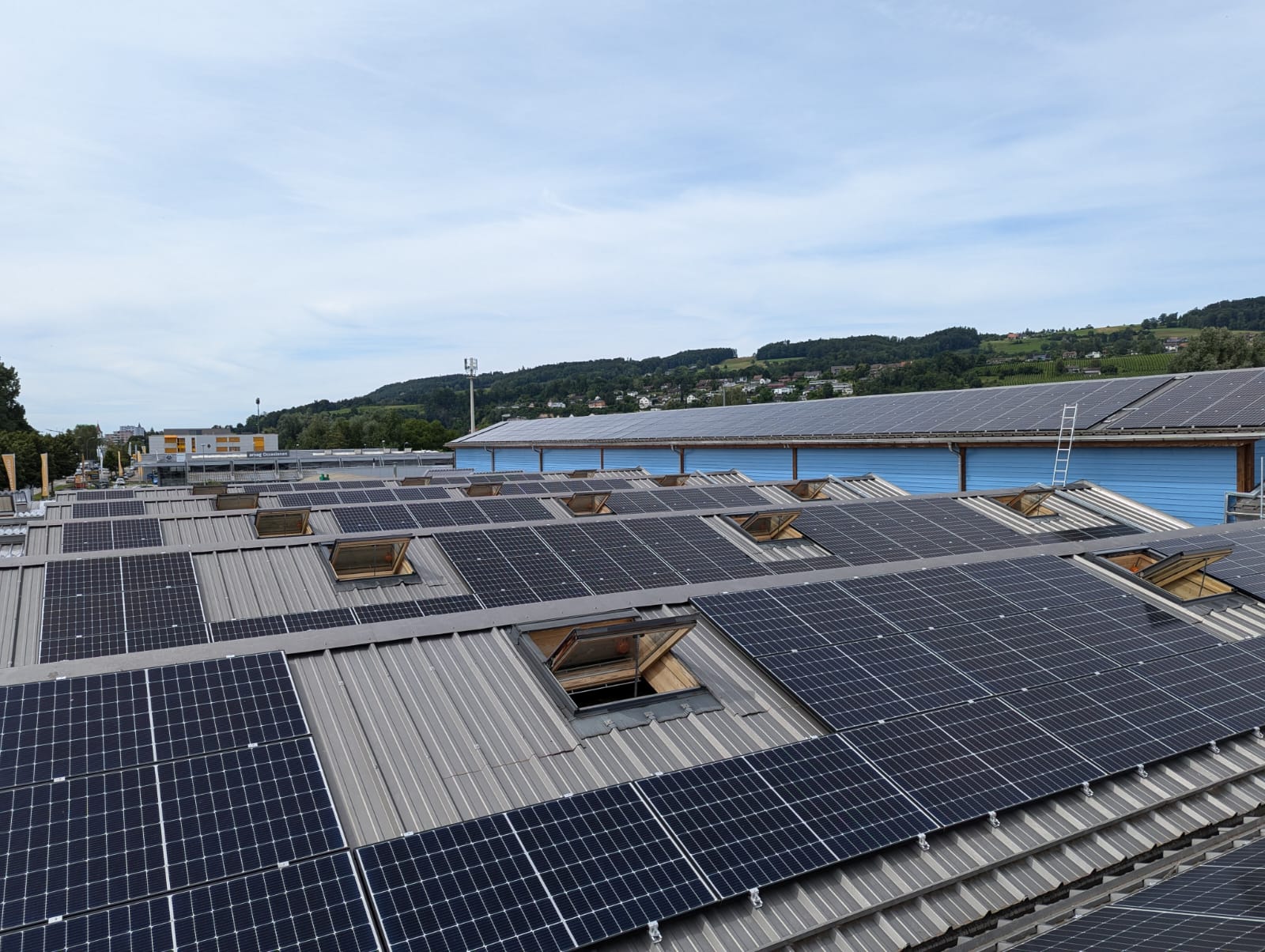 Photovoltaikanlage auf dem Dach des LANDI Markt Weinfelden