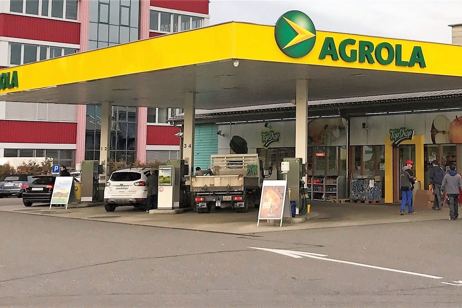 LANDI Sursee AGROLA Tankstelle Oberkirch