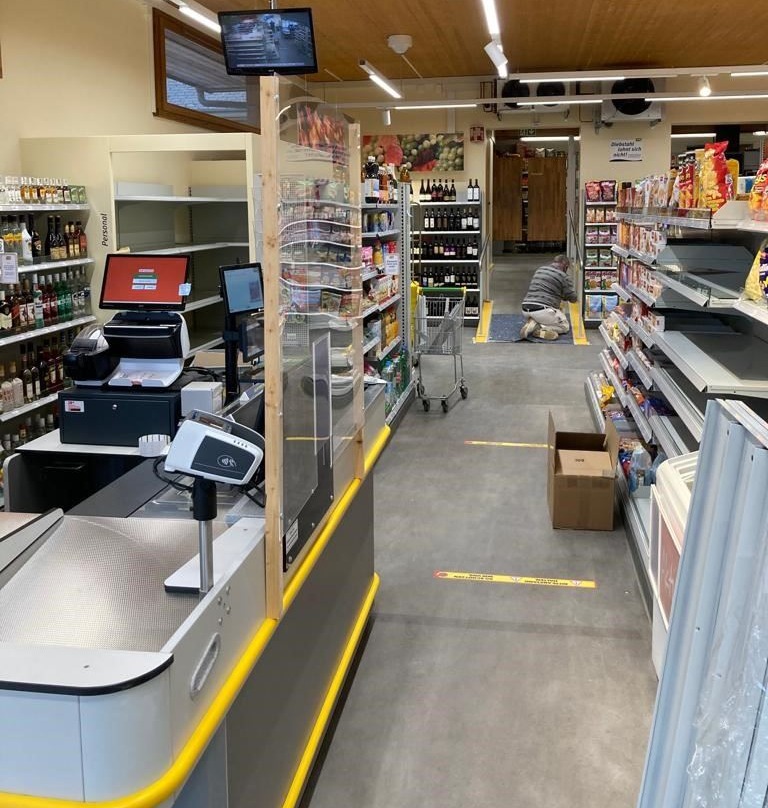 Umbau- und Einrichungsarbeiten 11