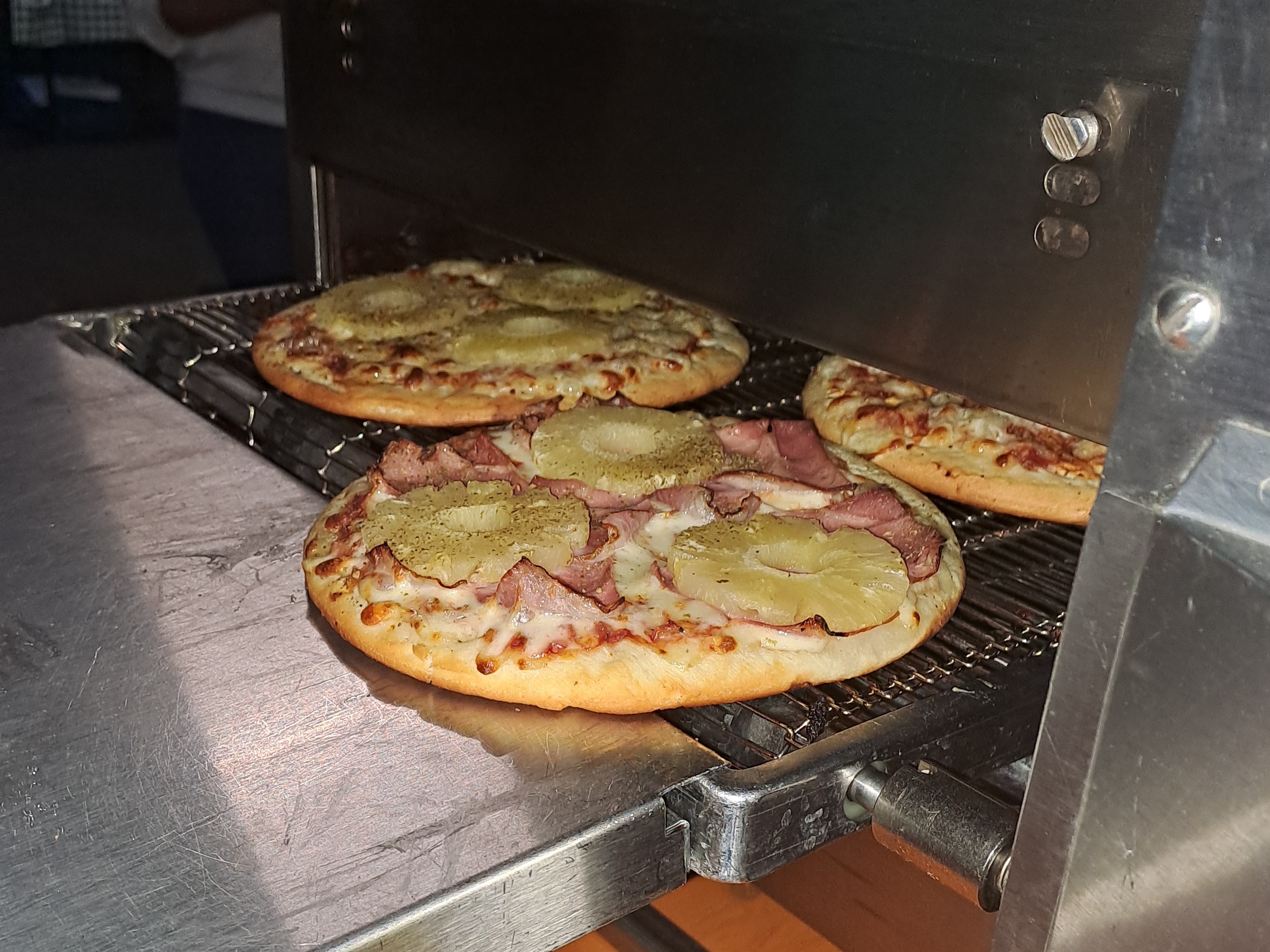 Pizza Hawaii Sommeranlass 2025