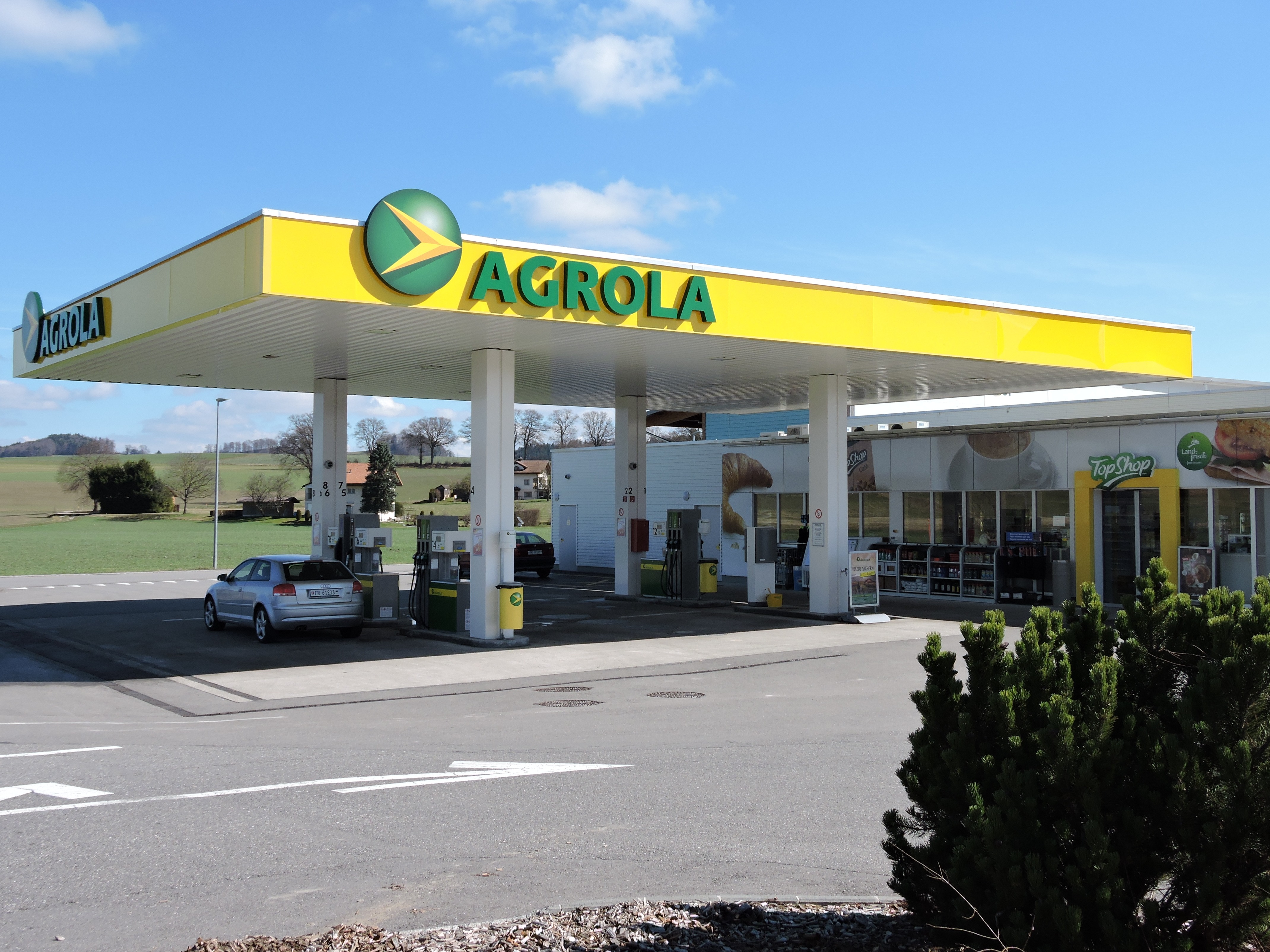 shop tafers tankst.jpg