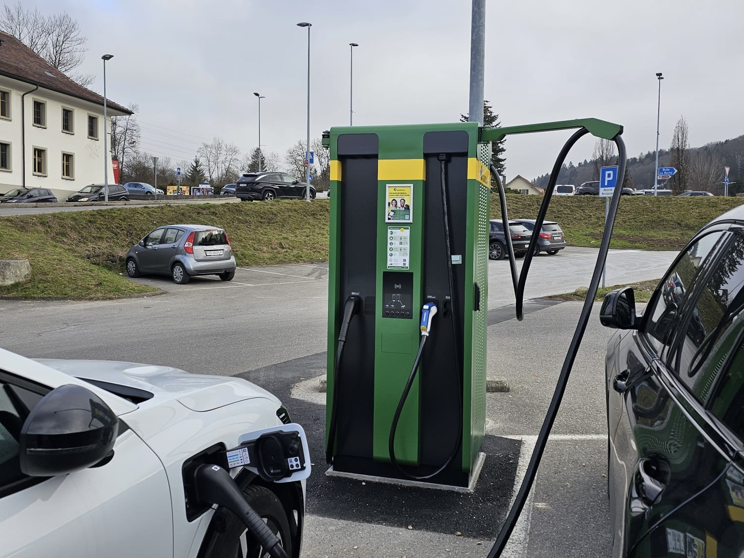 20241129 borne charge marly 6