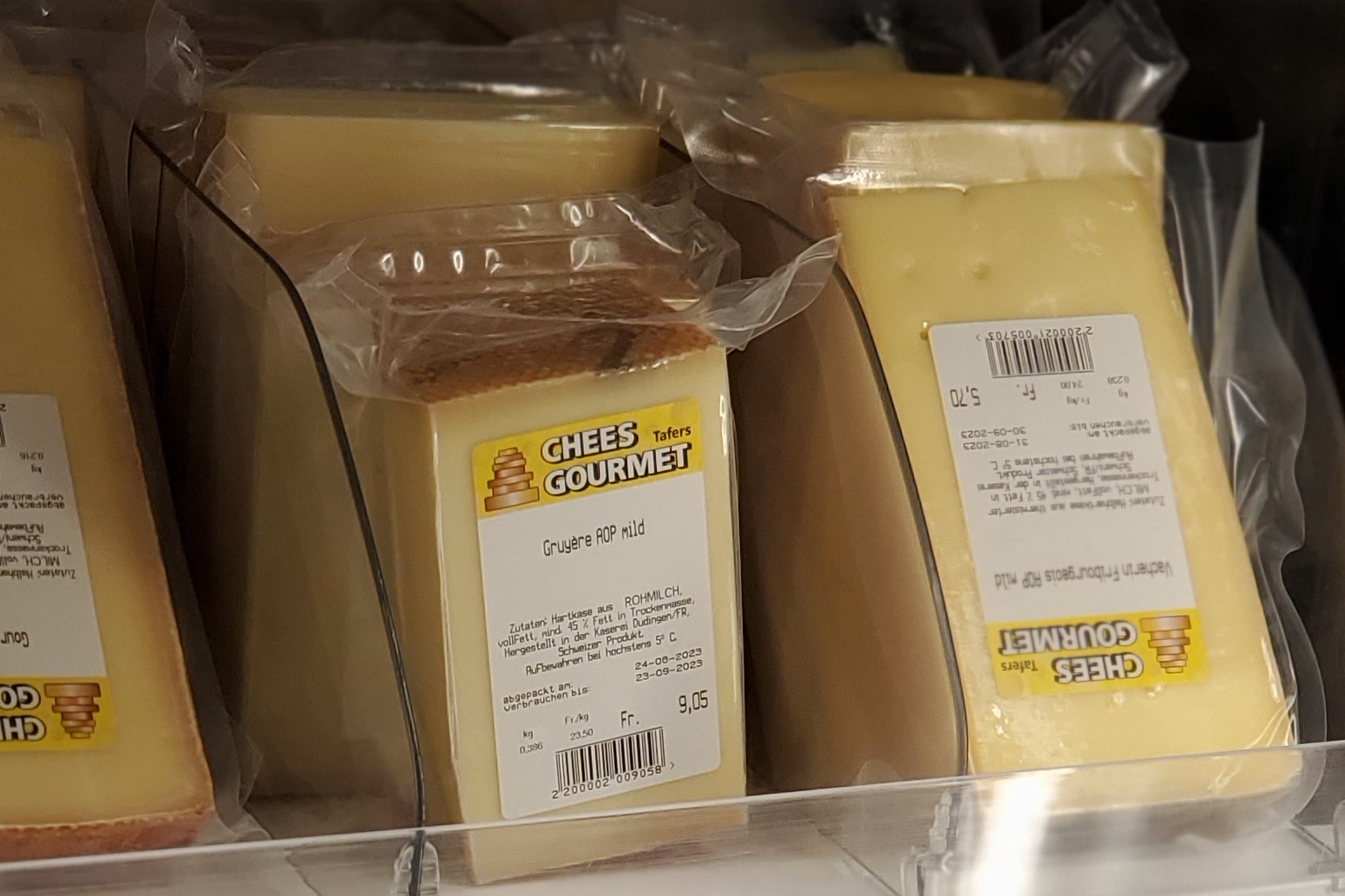 CheesGourmet hoch.jpg