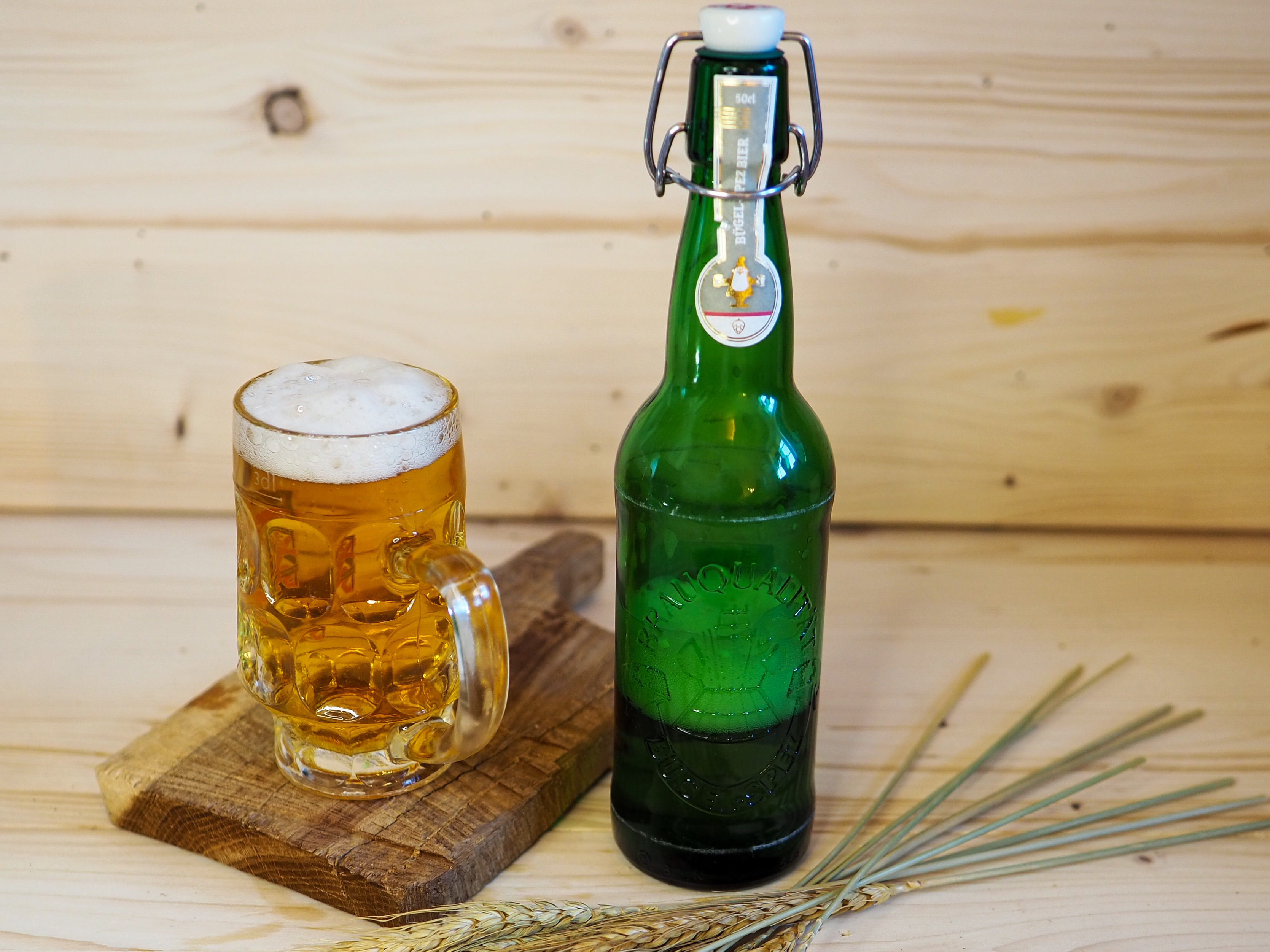 Bügel Spez Premium Bier.JPEG