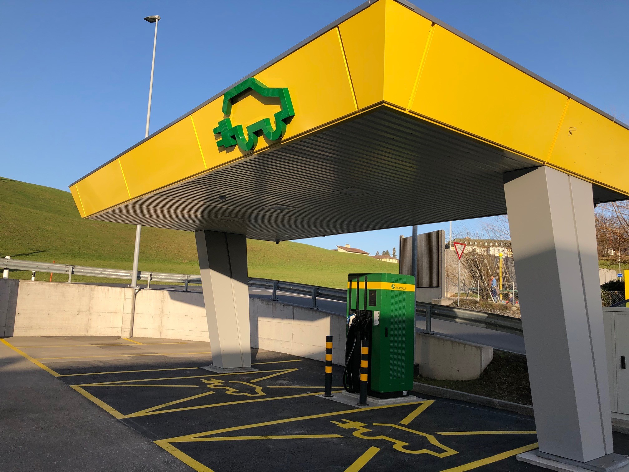 Schnelladestation für Elektrofahrzeuge