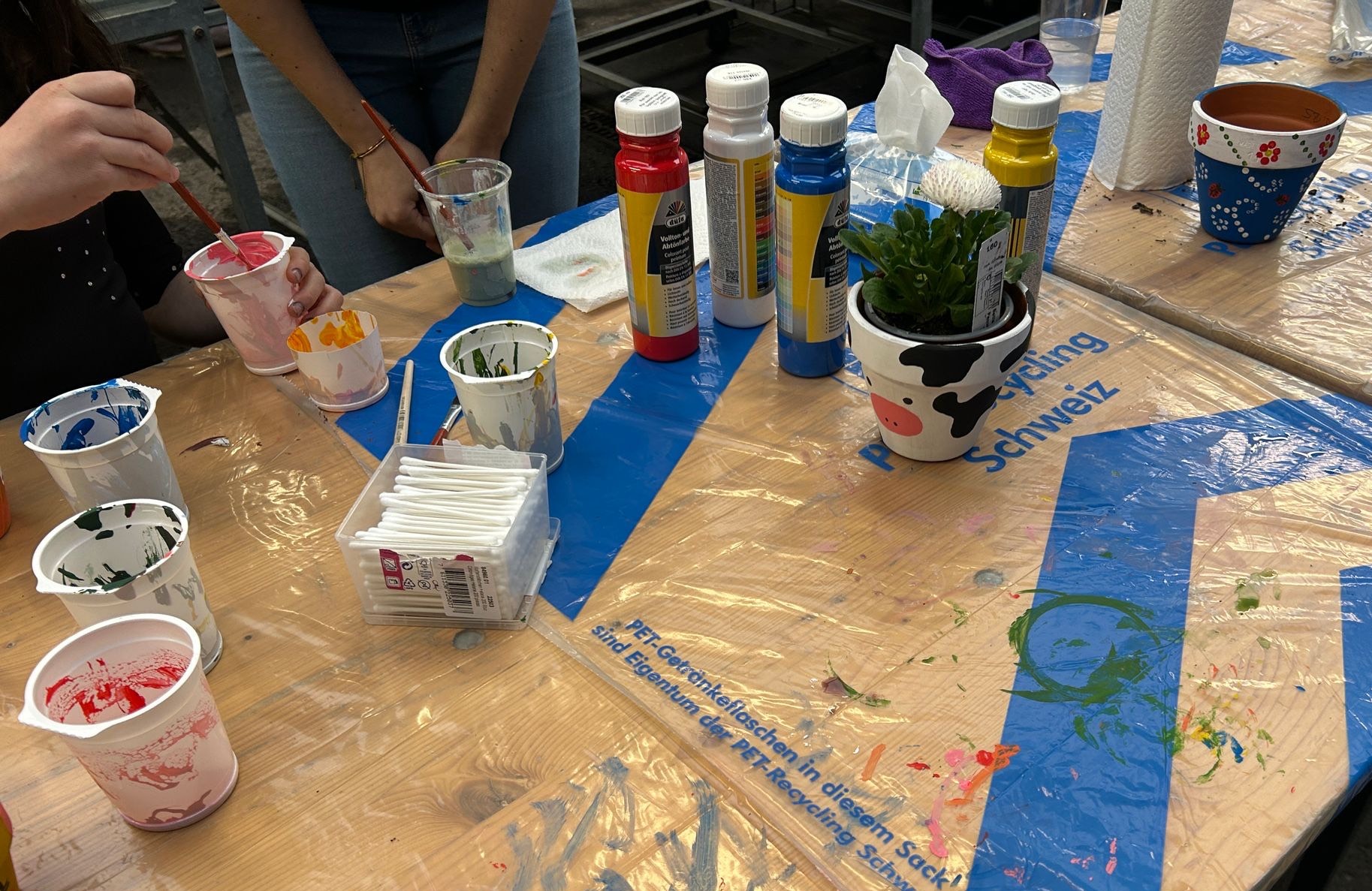 Blumentöpfchen bemalen