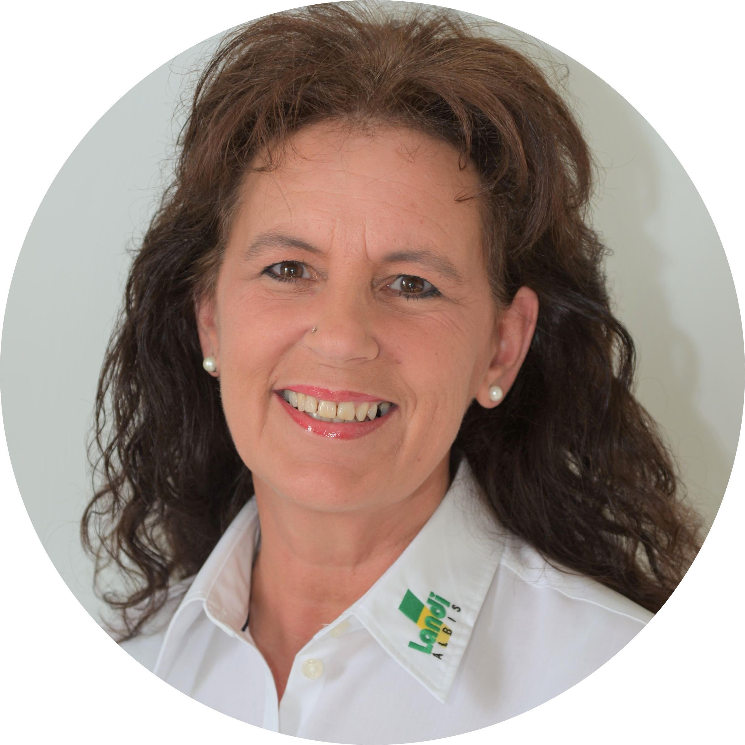 Claudia Küng 3 bearbeitet.jpg