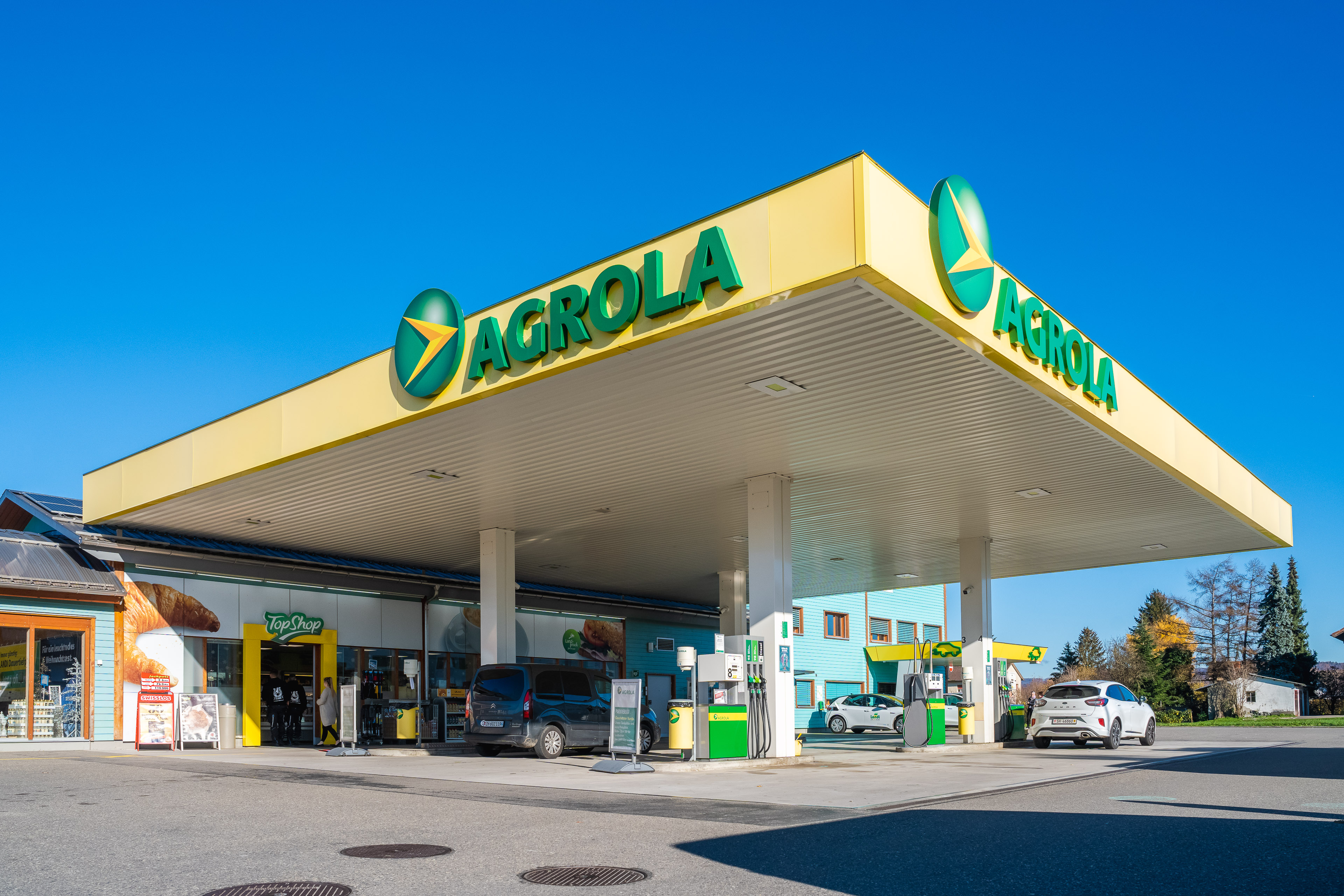 LANDI Züri Unterland Tankstelle Höri LANDI Laden