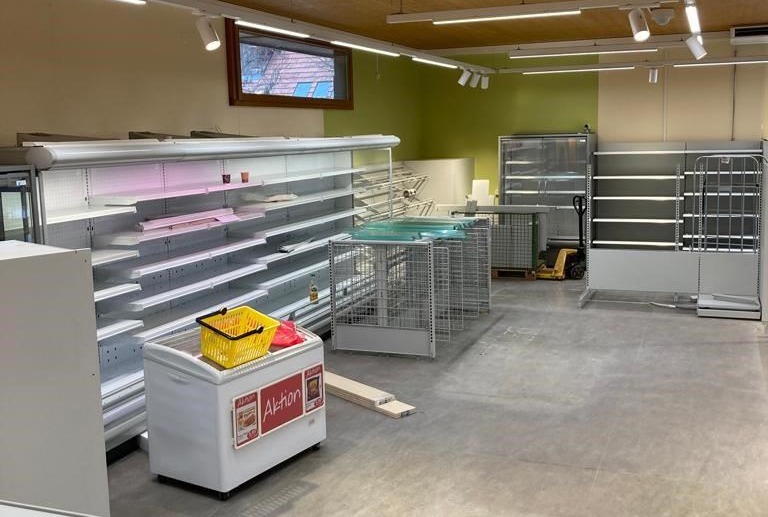 Umbau- und Einrichungsarbeiten 07