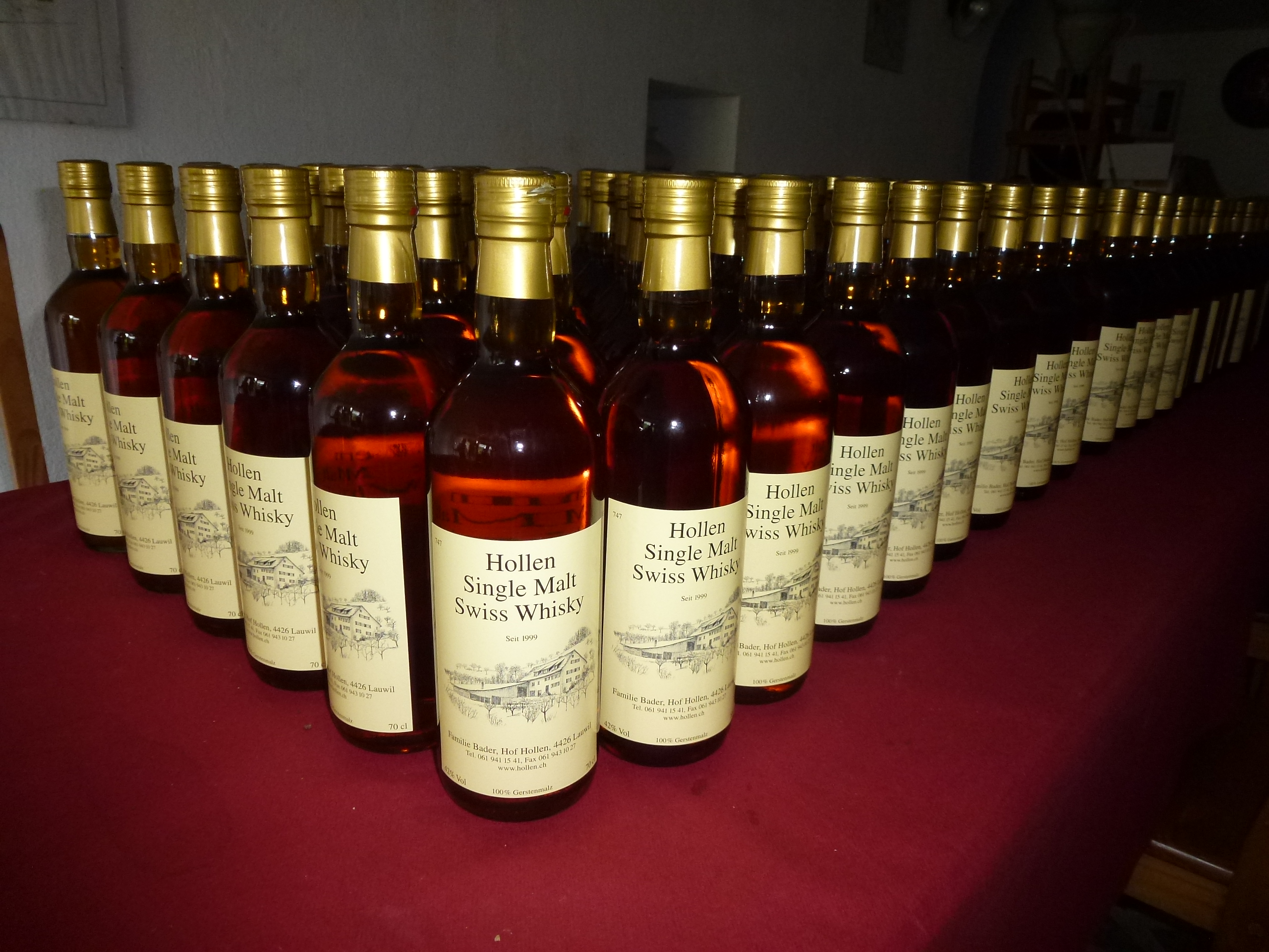 Hollen Single Malt Swiss Whisky