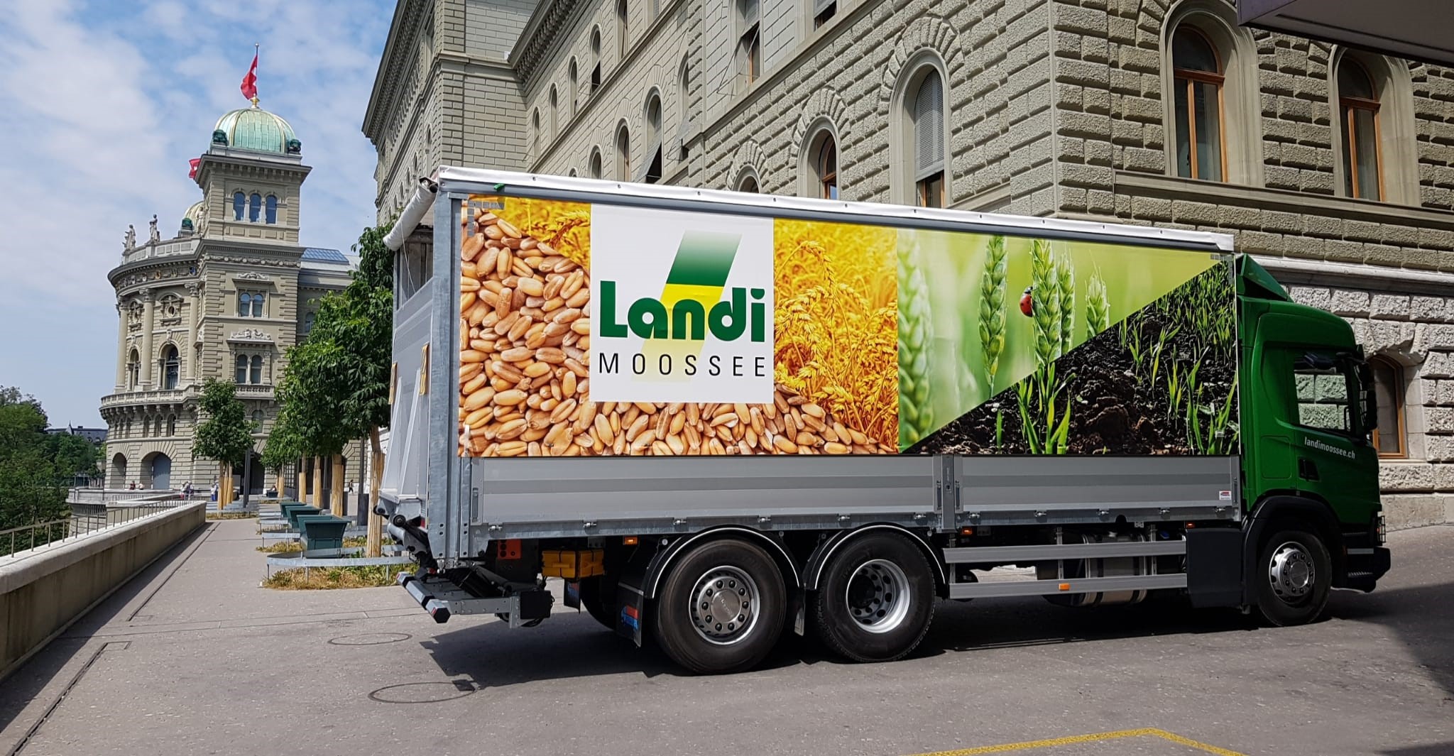 Lastwagen bei Bundeshaus
