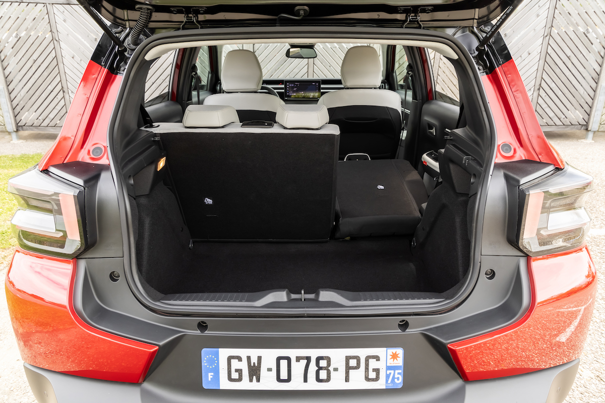 Citroen C3 review boot