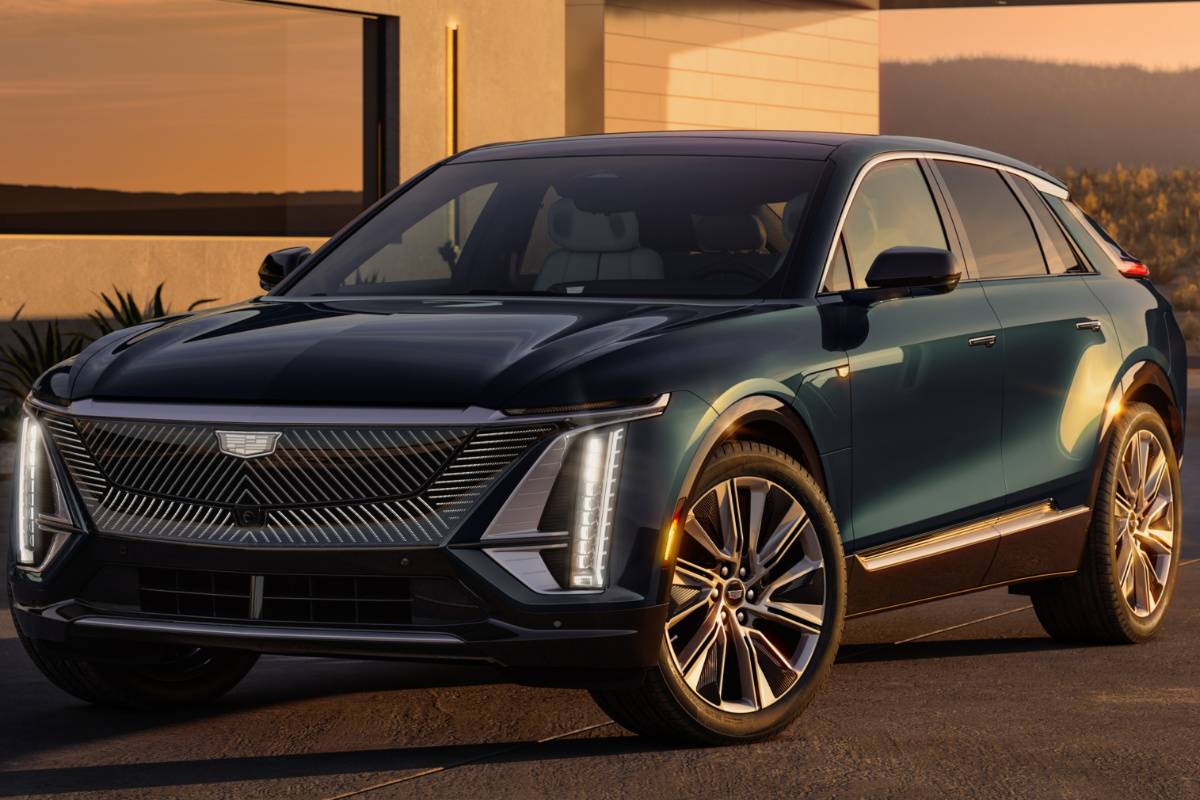 2024 Cadillac Lyriq Exterior