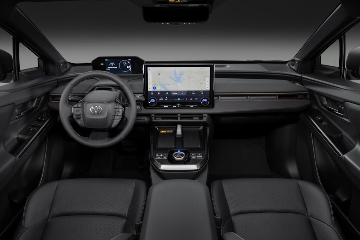 2026 Toyota bZ Woodland Preview - interior