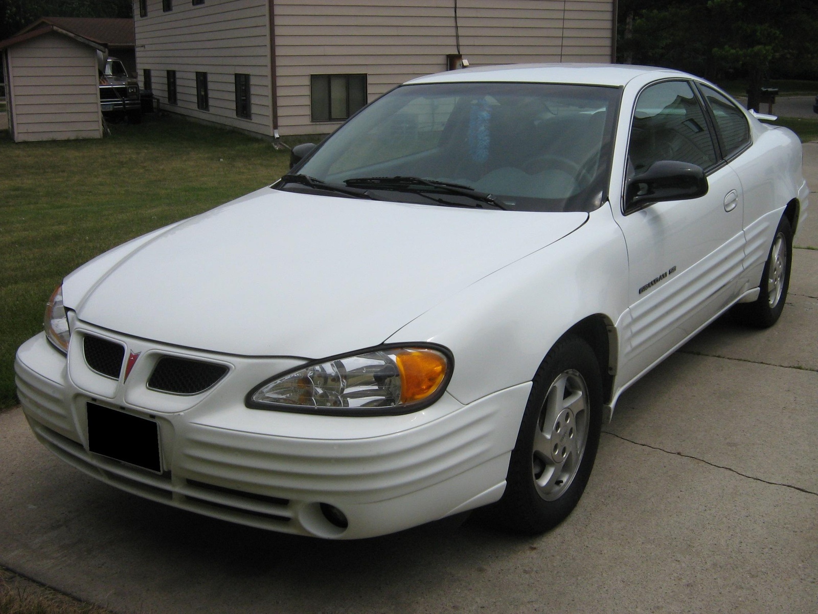 1999 Pontiac Grand Prix GT White 4 door