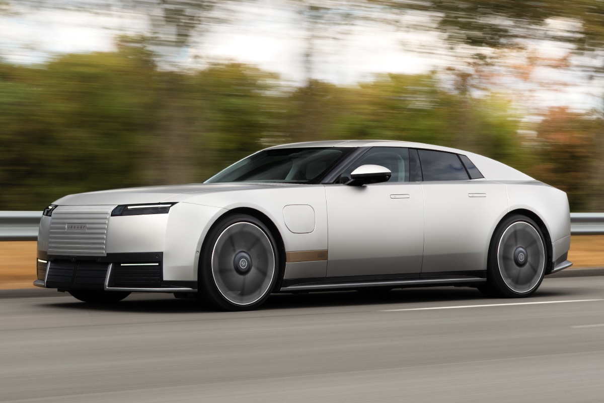 2027 Jaguar Type 01 front 34 driving