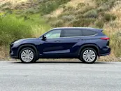 Picture of 2023 Toyota Highlander Hybrid