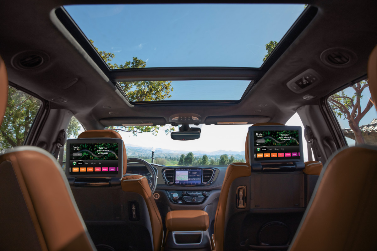 2025 Chrysler Pacifica Preview - interior