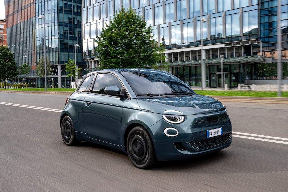 2025 Fiat 500e Preview - summary