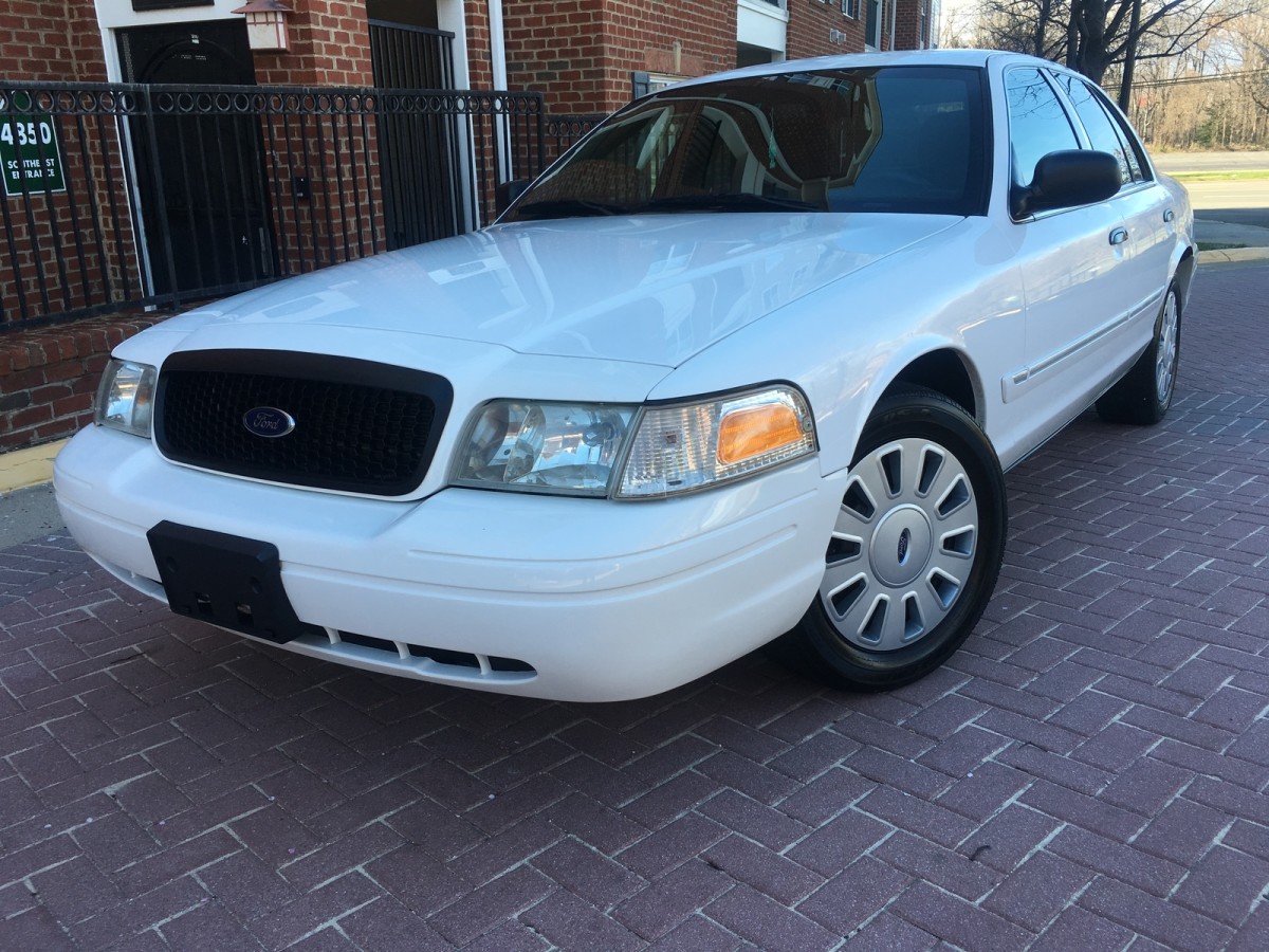 2011 Ford Crown Victoria