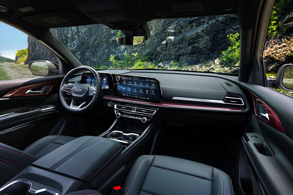 2026 Chevrolet Traverse Preview - interior