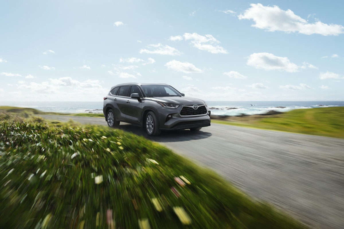 2026 Toyota Highlander Hybrid Pricing, Specs, and Release Date