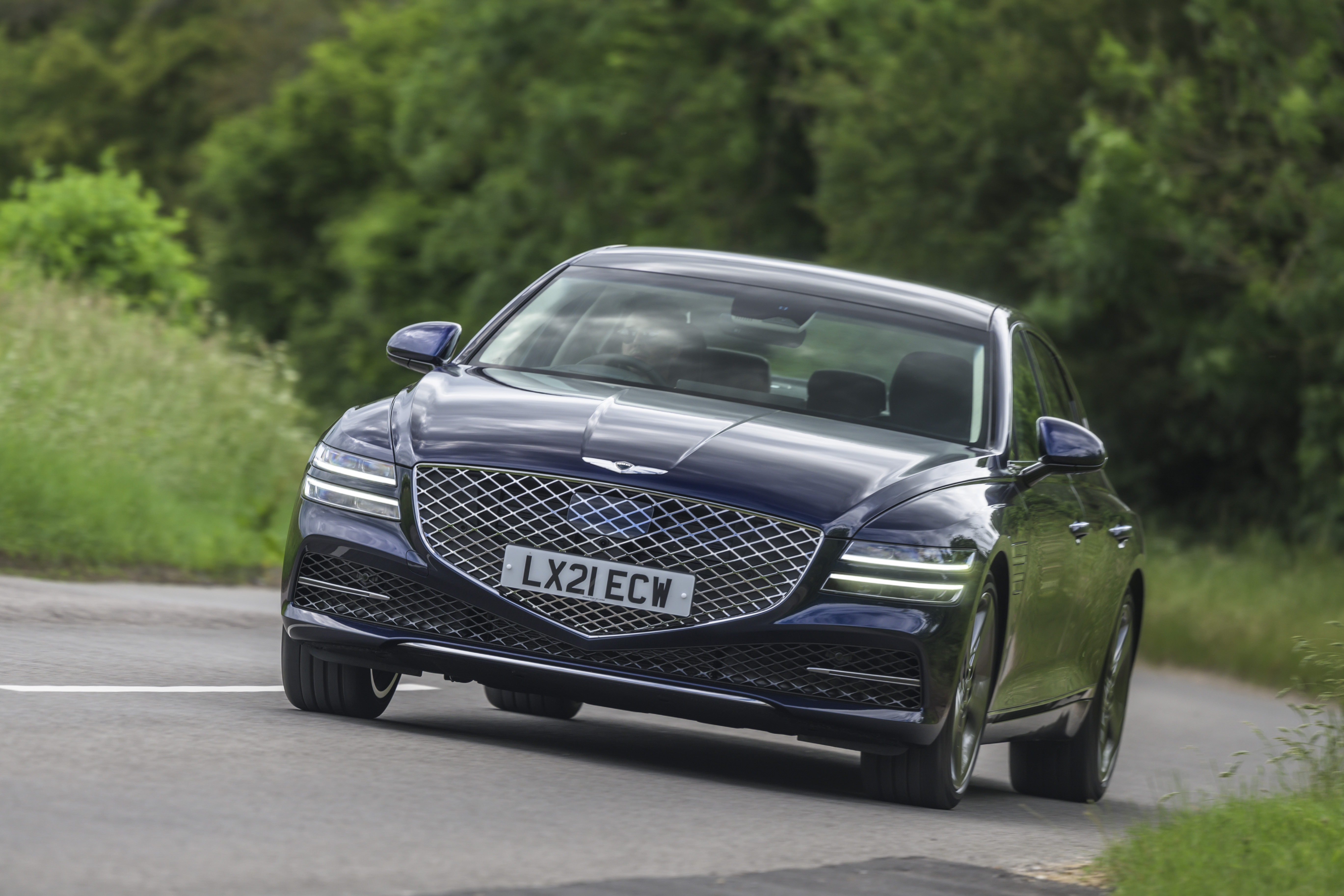 2022 Genesis G80 front three quarters static