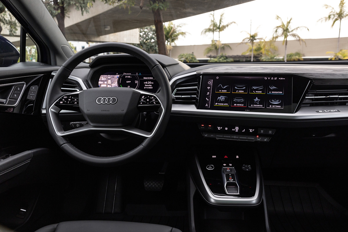 2026 Audi Q4 e-tron Sportback Preview - interior