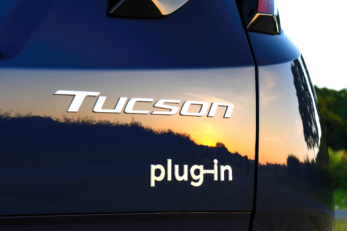 Hyundai Tucson Plug-in Hybrid badge