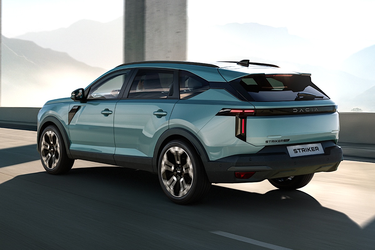 2026 Dacia Striker rear 3 4