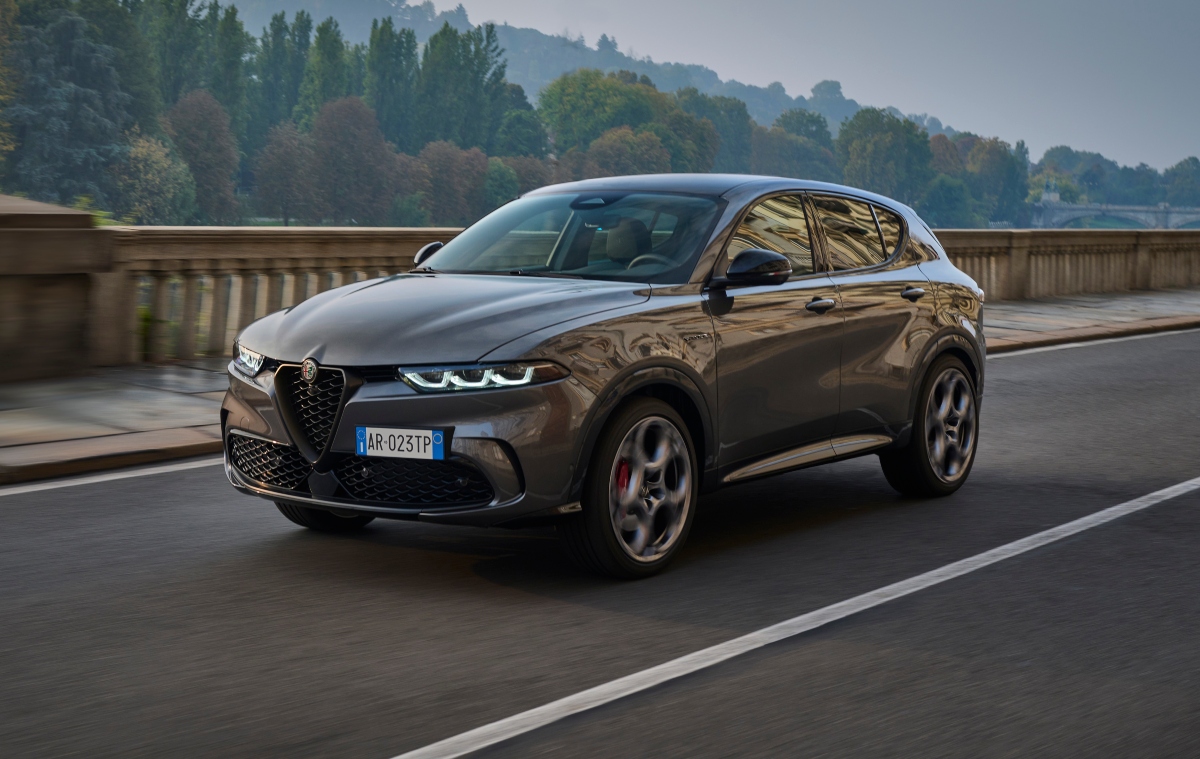 2024 Alfa Romeo Tonale Gets 29 MPG Combined, 33 Miles Of Electric