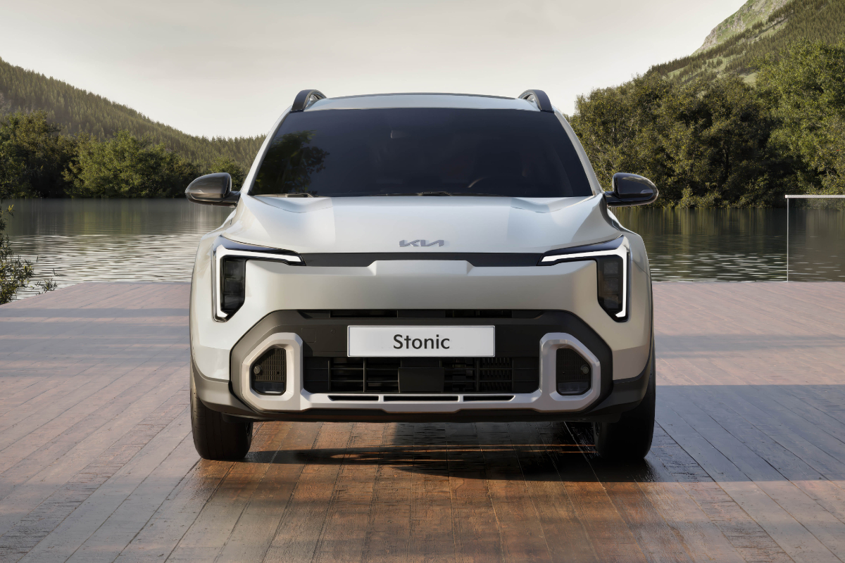 2026 Kia Stonic front