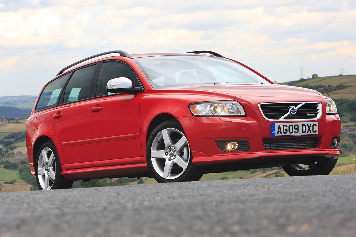 2004-2012 Volvo V50 Generational Review summaryImage