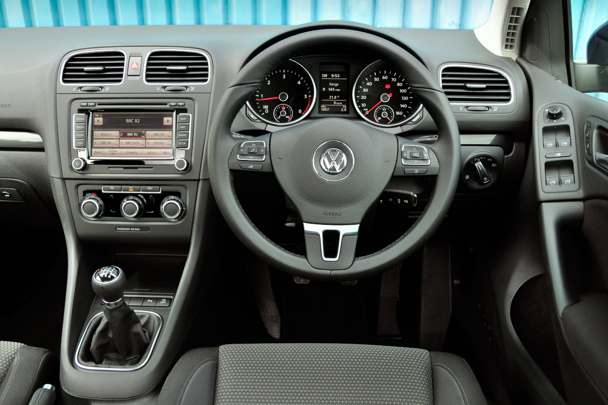 Volkswagen Golf (2009-2012) Expert Review
