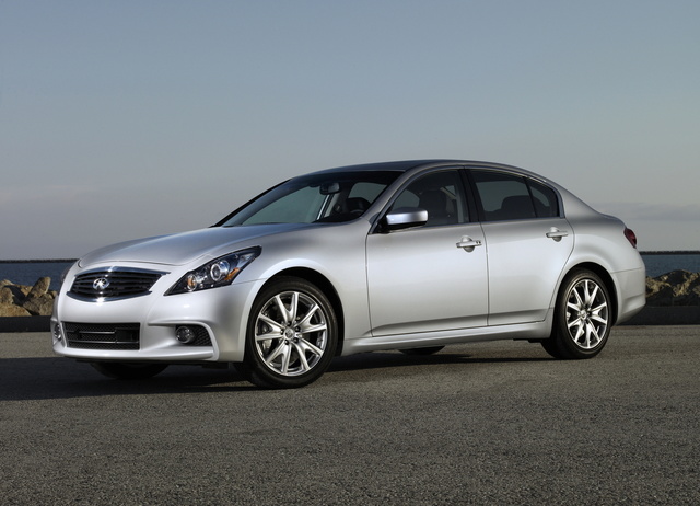 INFINITI G37 IPL Coupe RWD