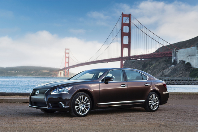 2013 Lexus LS Preview summaryImage