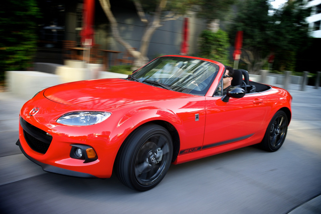  2013 Mazda MX-5 Miata: precios, reseñas
