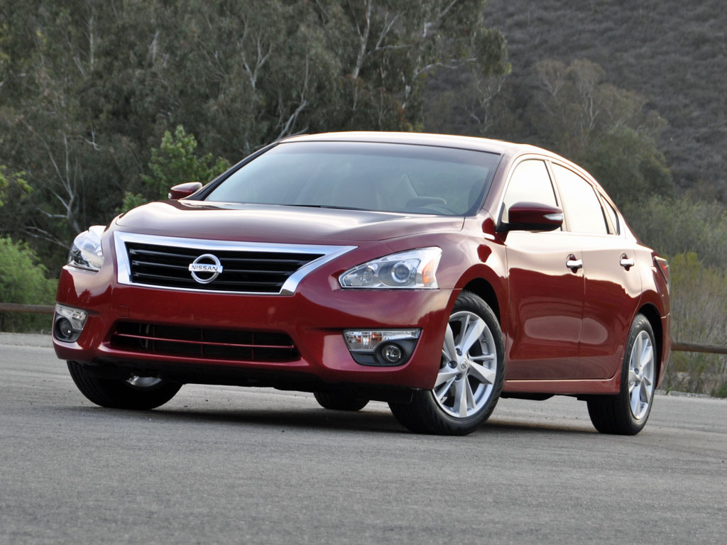 2014 Nissan Maxima Research, photos, specs, and expertise