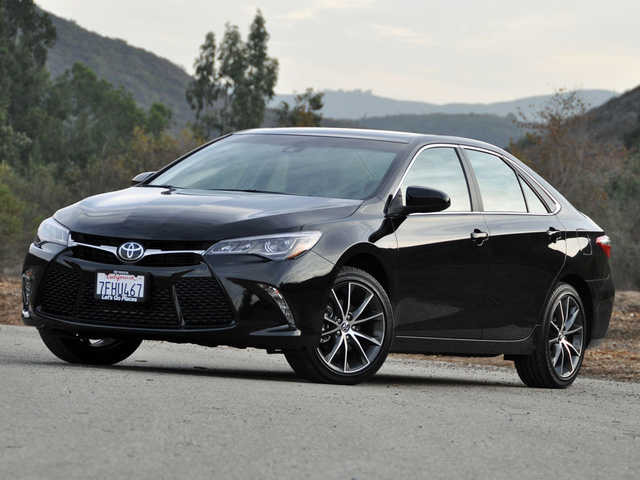2015 Toyota Camry Preview summaryImage