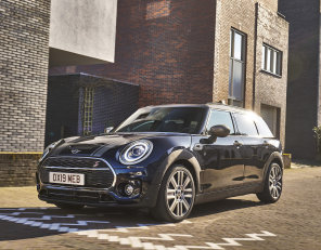 MINI Mini Clubman image