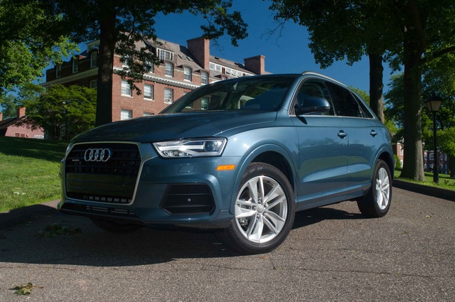 2016 Audi Q3 Preview summaryImage