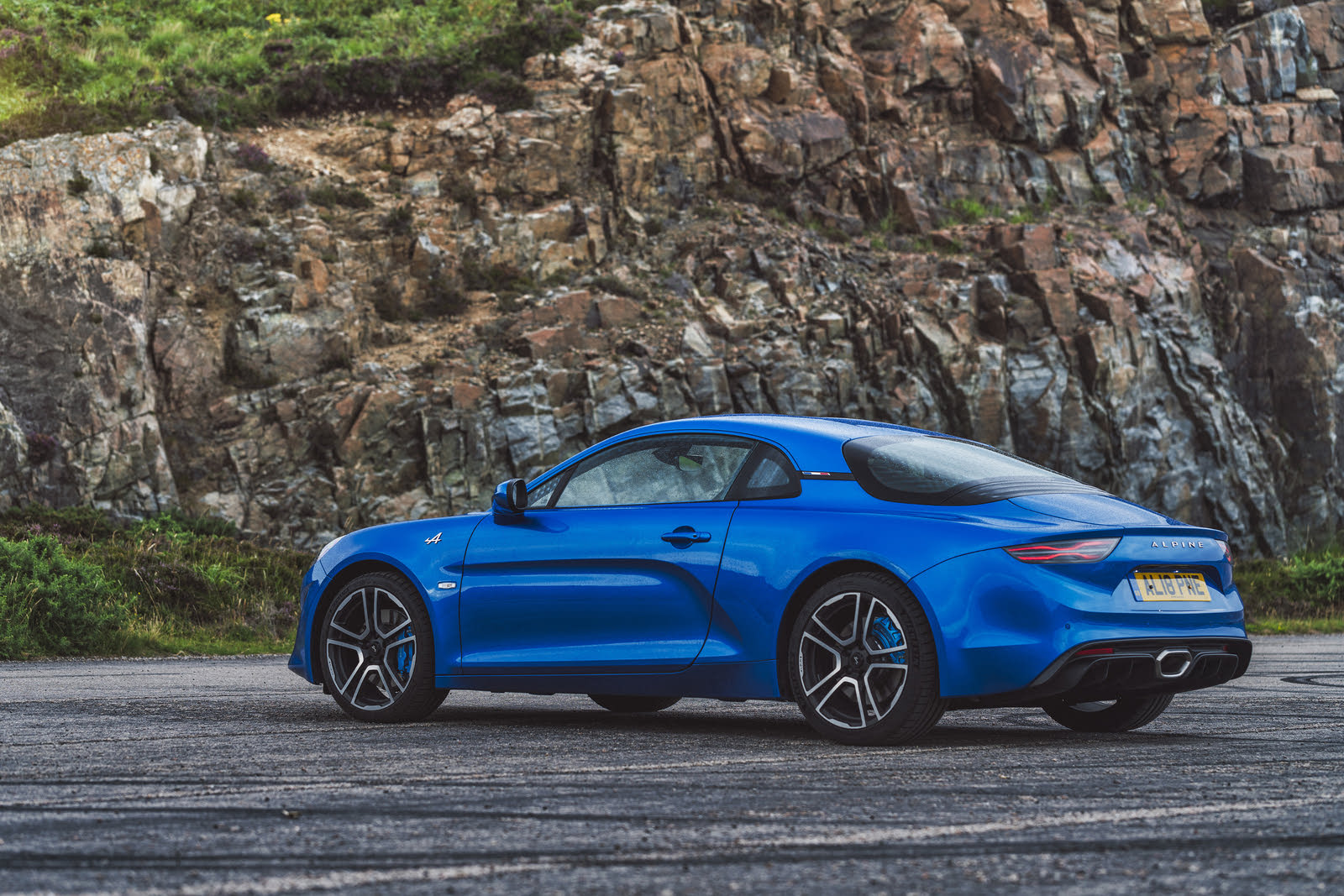 2018-2020 Alpine A110 Generational Review summaryImage